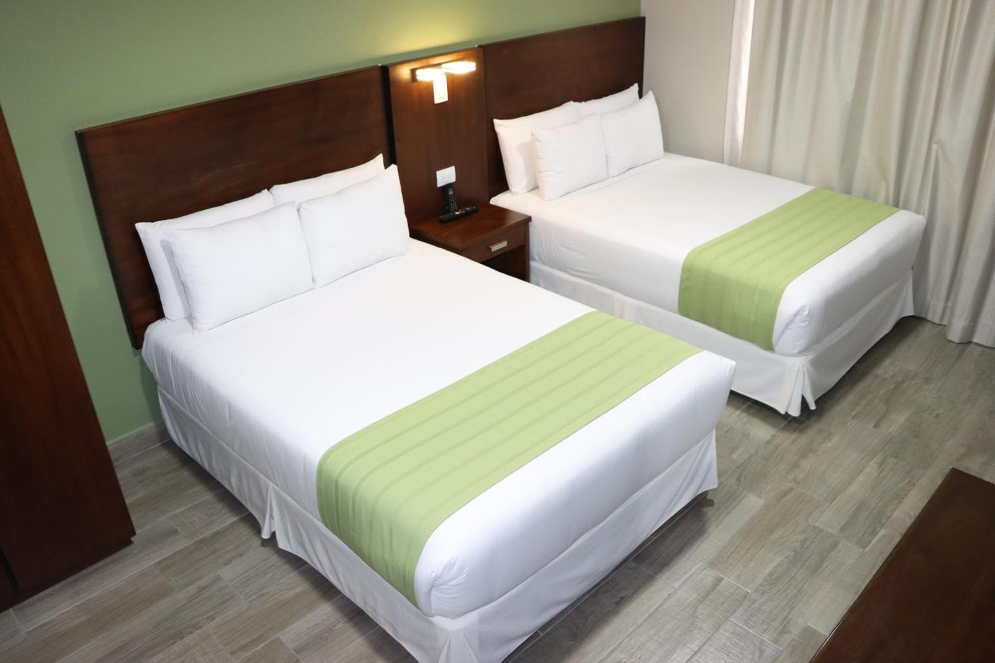 Hotel San Agustin Plaza لاتاكونغا المظهر الخارجي الصورة