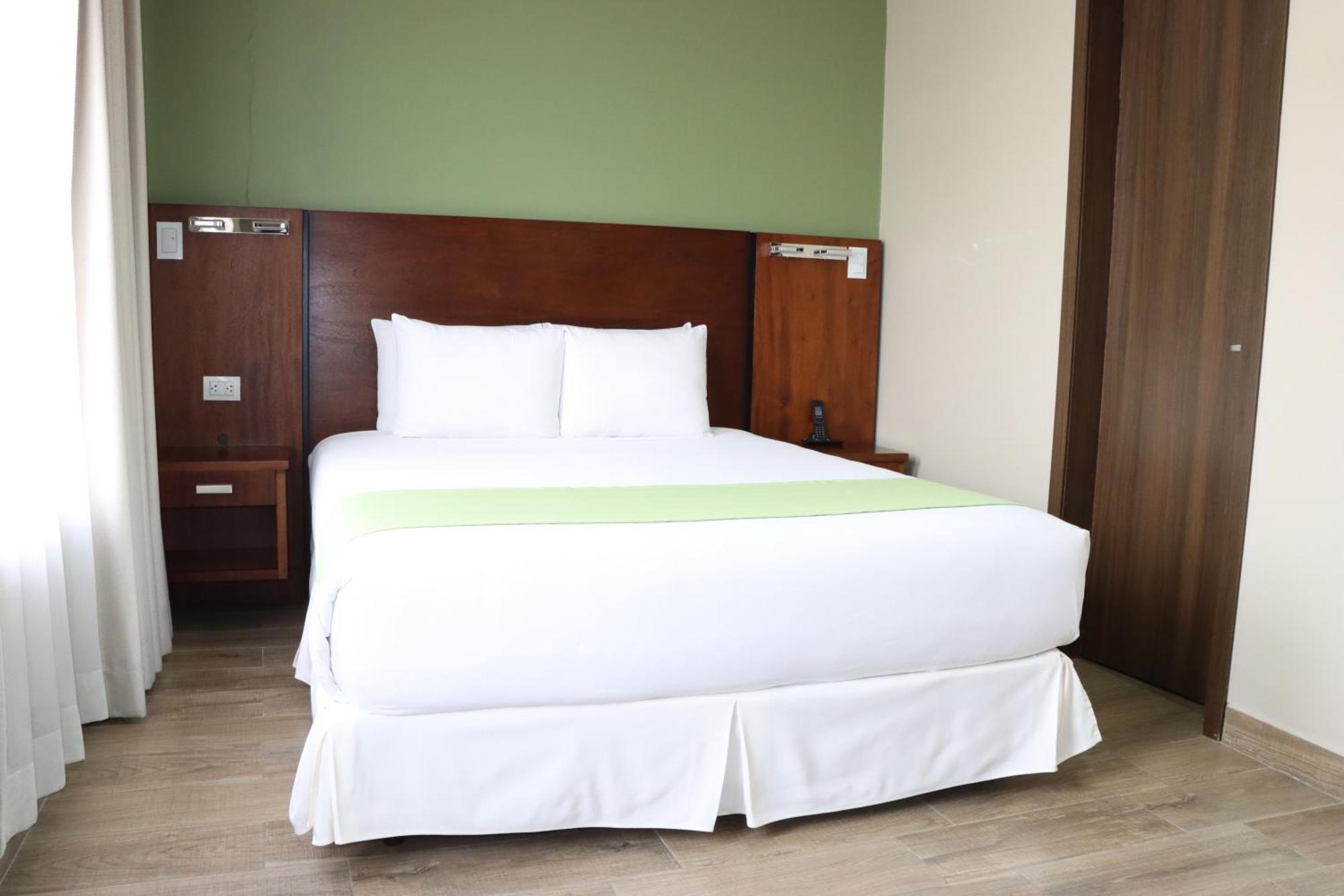Hotel San Agustin Plaza لاتاكونغا المظهر الخارجي الصورة