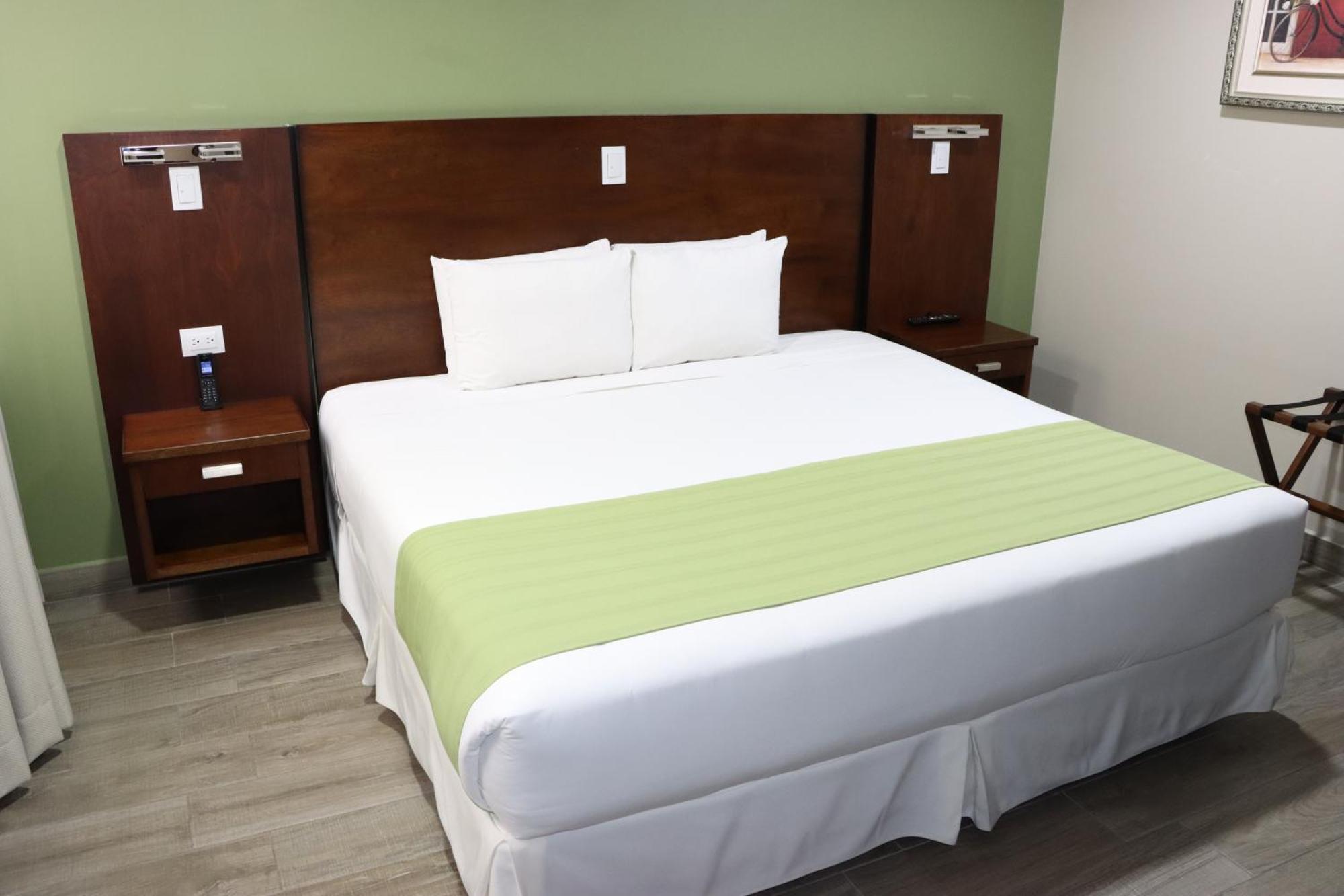 Hotel San Agustin Plaza لاتاكونغا المظهر الخارجي الصورة